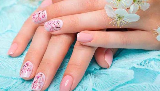 Nail art: 4 styles for your nails in spring