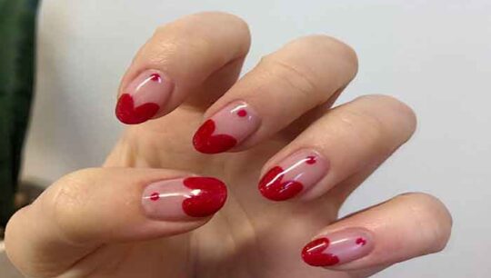Steps to do little red heart manicure